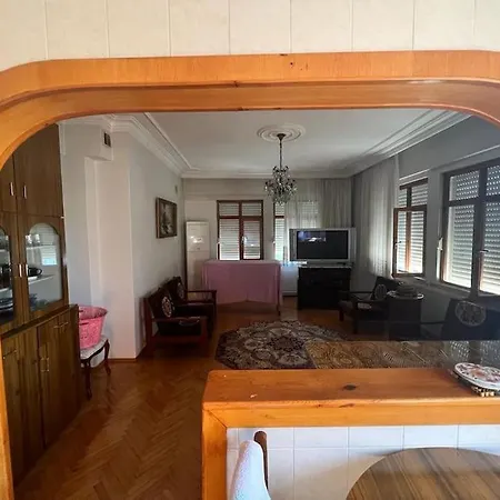 Merkezi Konumda Sahil Bandinda Park Yani 3+1 Gunluk Kiralik Luks Daire Διαμέρισμα