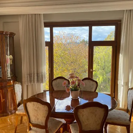 Merkezi Konumda Sahil Bandinda Park Yani 3+1 Gunluk Kiralik Luks Daire * Fethiye